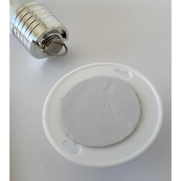 Colour Changing Light Bulb With Remote IZoom LED Light Hang And Grab - Picture 14 of 16